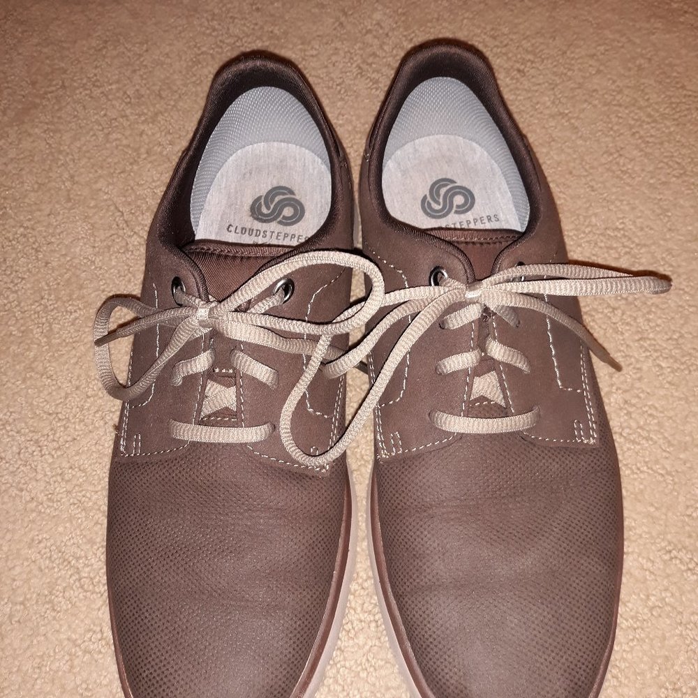 Clark's Cloudstepper men's shoes size:9
